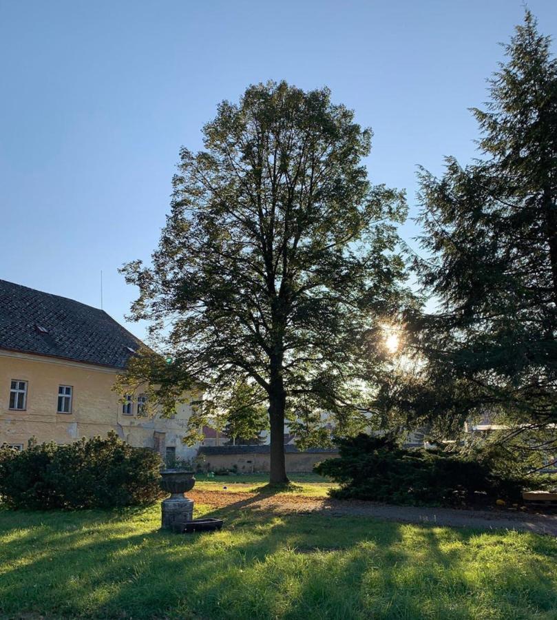 Zamek Ruda Nad Moravou Apartment Luaran gambar